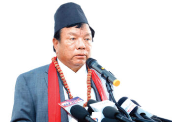 जेनजीलाई गुटबन्दी र खुट्टा तानातान नगर्न शिक्षामन्त्री पुनको सुझाव