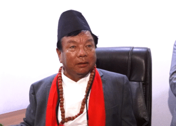 शिक्षामन्त्री पुनको आग्रह “राजनीतिमा होइन, पढाइमा ध्यान दिनुहोस्”