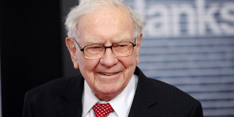 वारेन बफेटको पद छोड्ने घोषणा, कर्मचारीलाई लेखे मार्किक पत्र