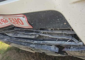 कोशी प्रदेशमा माओवादी केन्द्रका नेता इन्द्रबहादुर आङ्बोले प्रयोग गर्दै आएको सरकारी सवारीसाधनले एक युवकको ज्यान लिएको घटना सार्वजनिक भएको छ।