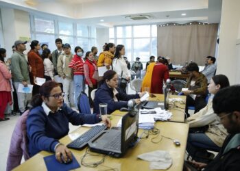 मतदाता नामावली दर्तामा काठमाडौँबासीको उत्साह, सात दिनमै लाइन बढ्यो