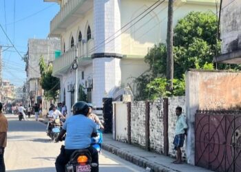 विराटनगरमा राजस्व छली प्रकरणमा अनुसन्धान तीव्र, कुन्दन मण्डलको घरमा छापा