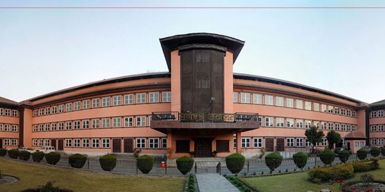 मधेस प्रदेशमा मुख्यमन्त्री नियुक्ति विवाद : ७४ सांसदको रिटमा सर्वोच्चमा आज सुनुवाइ