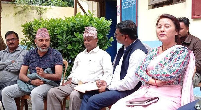 झुम्का बजार अव्यवस्थाप्रति सरोकारवालाको गुनासो, सुधारका लागि समिति गठन