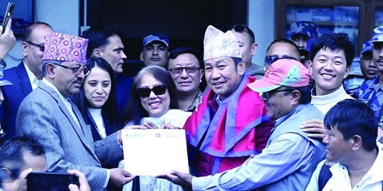 धरानका मेयर साम्पाङको नयाँ दल ‘श्रम संस्कृति पार्टी’ निर्वाचन आयोगमा दर्ता