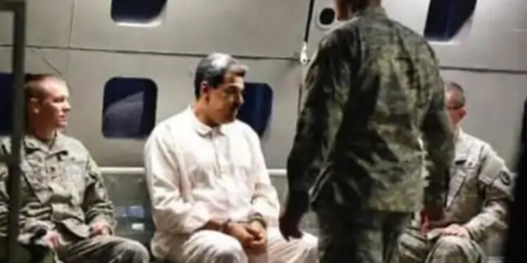 चीनले अमेरिकालाई मादुरो दम्पती रिहा गर्न आग्रह गर्‍यो