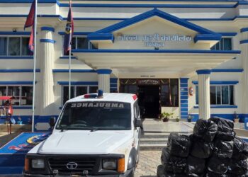 भेडेटारमा एम्बुलेन्सभित्र लुकेको गाँजा, करिब साढे चार सय किलो लागूऔषध बरामद